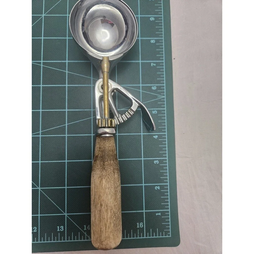Unbranded used works